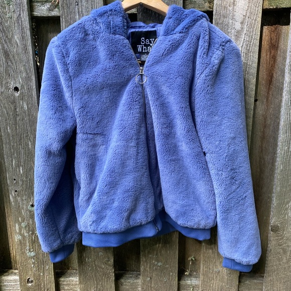 Charlotte Russe Faux Fur Jacket - Picture 2 of 5